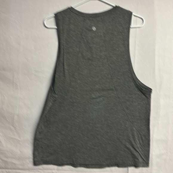 Lululemon Women’s Positivity Box it Out Tank Gray Size 10 - Picture 4 of 4